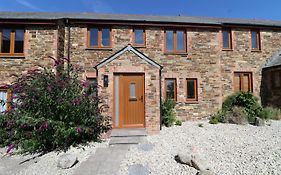 Peaceful, Rural Cottage On The Outskirts Of Padstow
